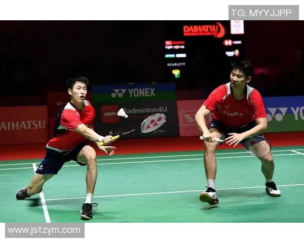 武汉羽毛球队包夹战术解析与实战应用探讨